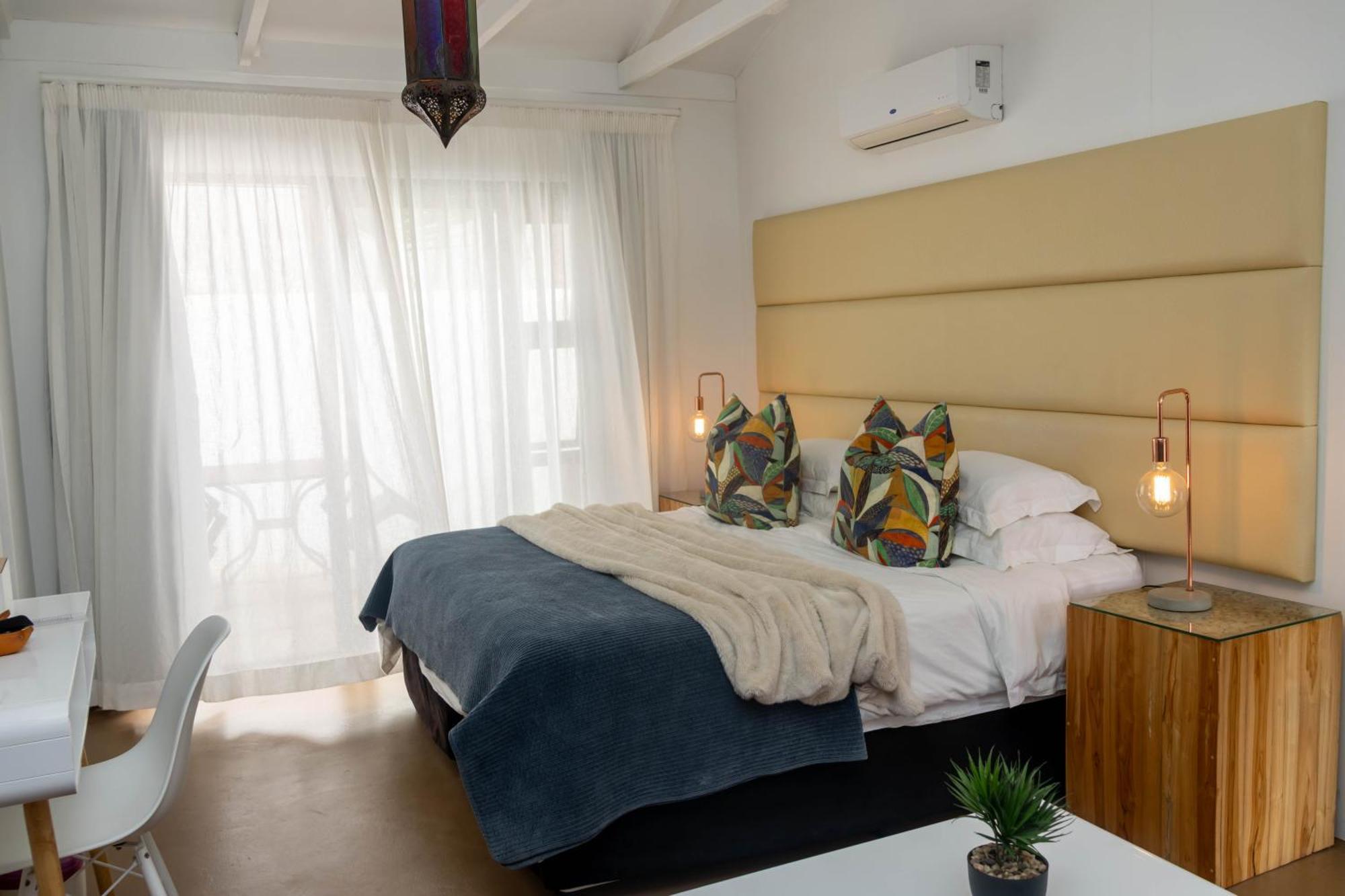The Rez Guesthouse Уолфиш Бей Екстериор снимка
